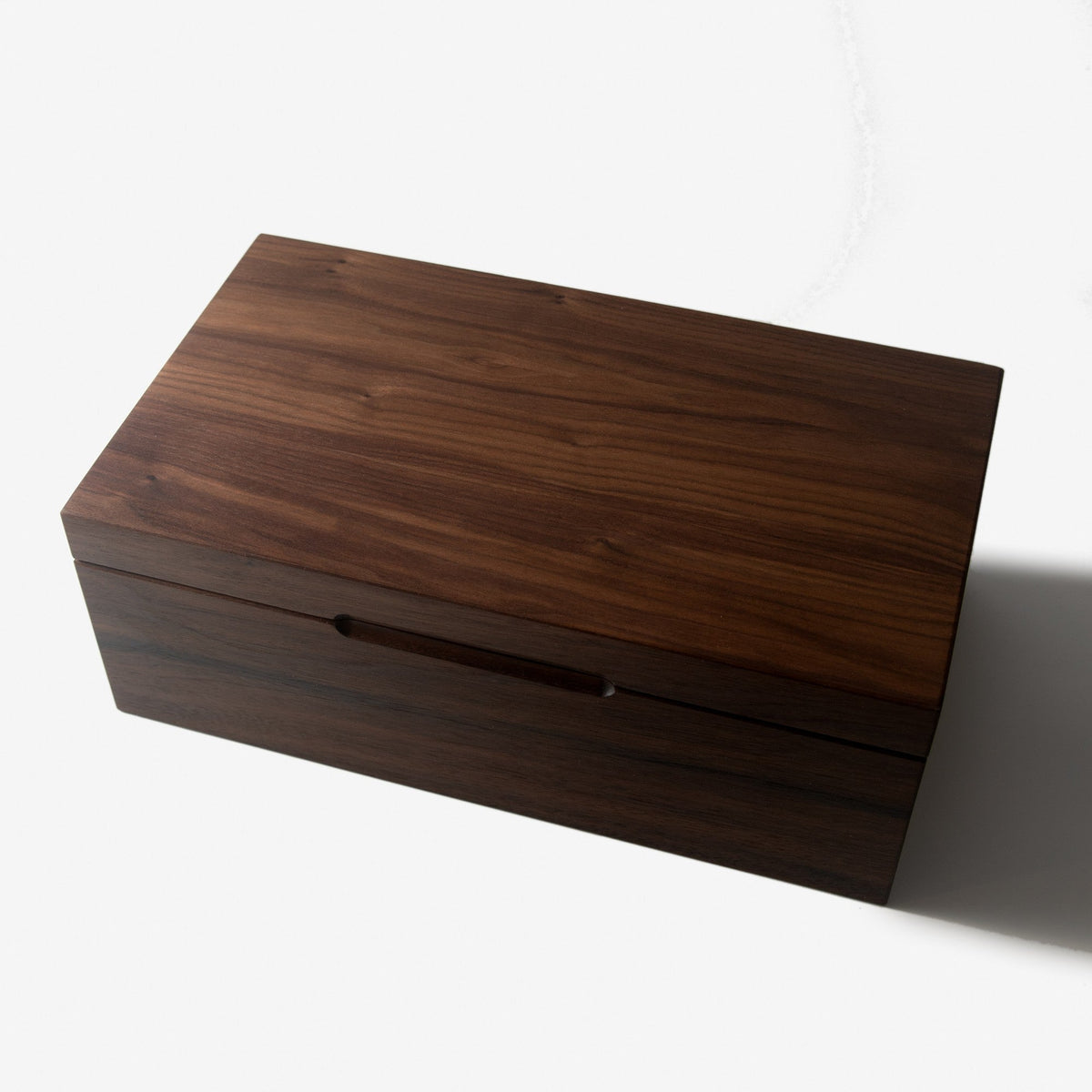 Black Walnut Cigar Humidor - Spanish Cedar Lined - 80 Count - Personalized Brass Engraving